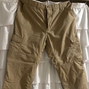Carhartt Men’s Khaki Jeans size 44X32